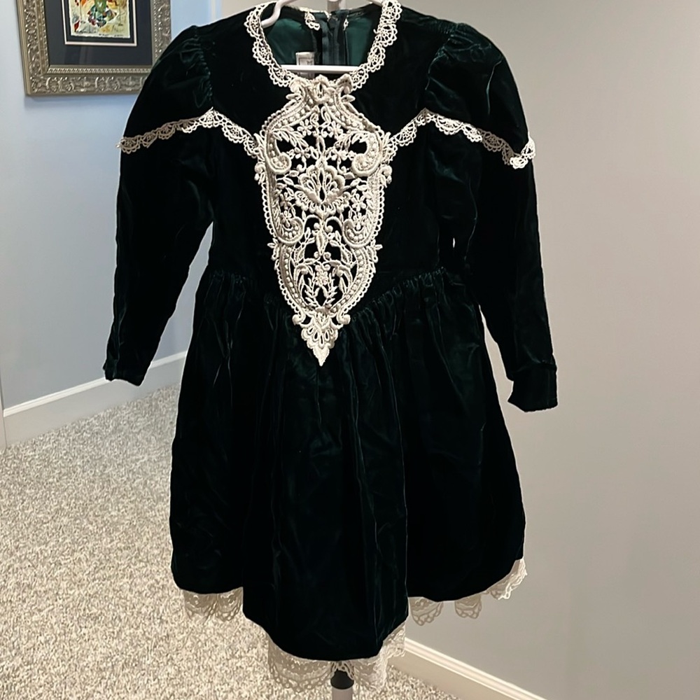 Great Holiday dress size 4